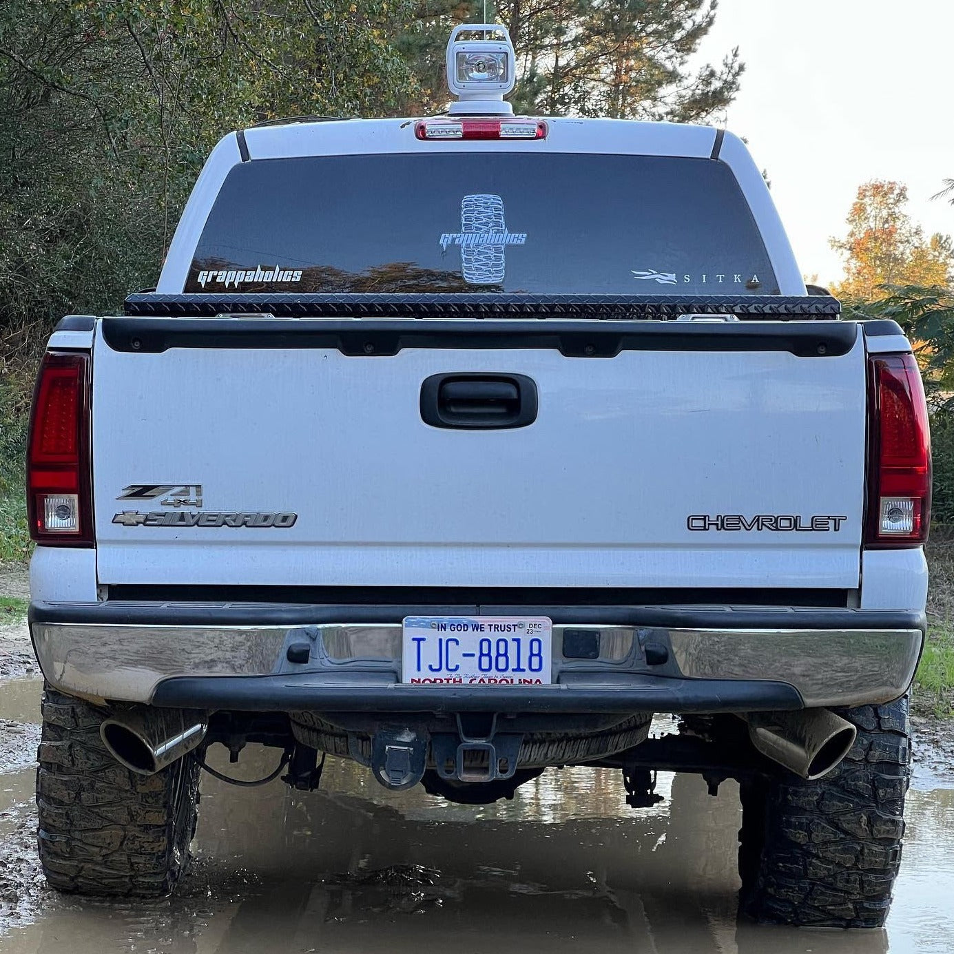 Mudgrapper Sticker Mud Grapp Tread Logo 10x10 Clear Sticker – GRAPPAHOLICS